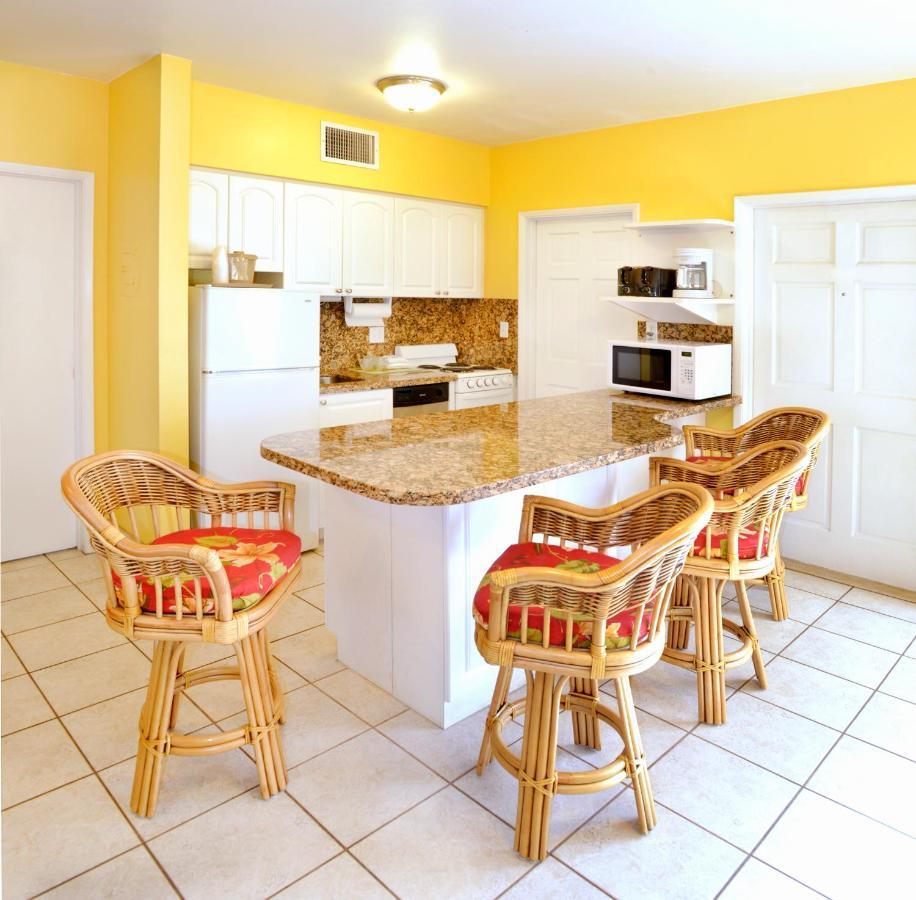 Tropic Seas Resort Lauderdale-by-the-Sea Exterior photo